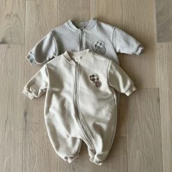 Circle Zip Romper | Beige -Mini Moments Shop 3431FA87 279D 42B1 8DAD D30E46F1324A