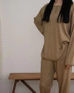 Mama Ribbed Button Set | Beige