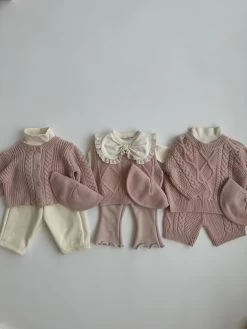 Knit Cardigan | Pink -Mini Moments Shop 902A0A92 73A1 4D4F AAF7 202F044DB5A0