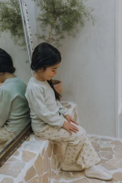 Waffle Floral Pants | Beige Flowers -Mini Moments Shop D8F61BBC 3586 4984 B7C9 D7657252825A