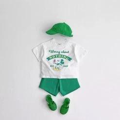 Worry About Nothing Tee | 3 Colors -Mini Moments Shop image 16ea9f93 7a70 4fec 94e7 ff05d1b26f24