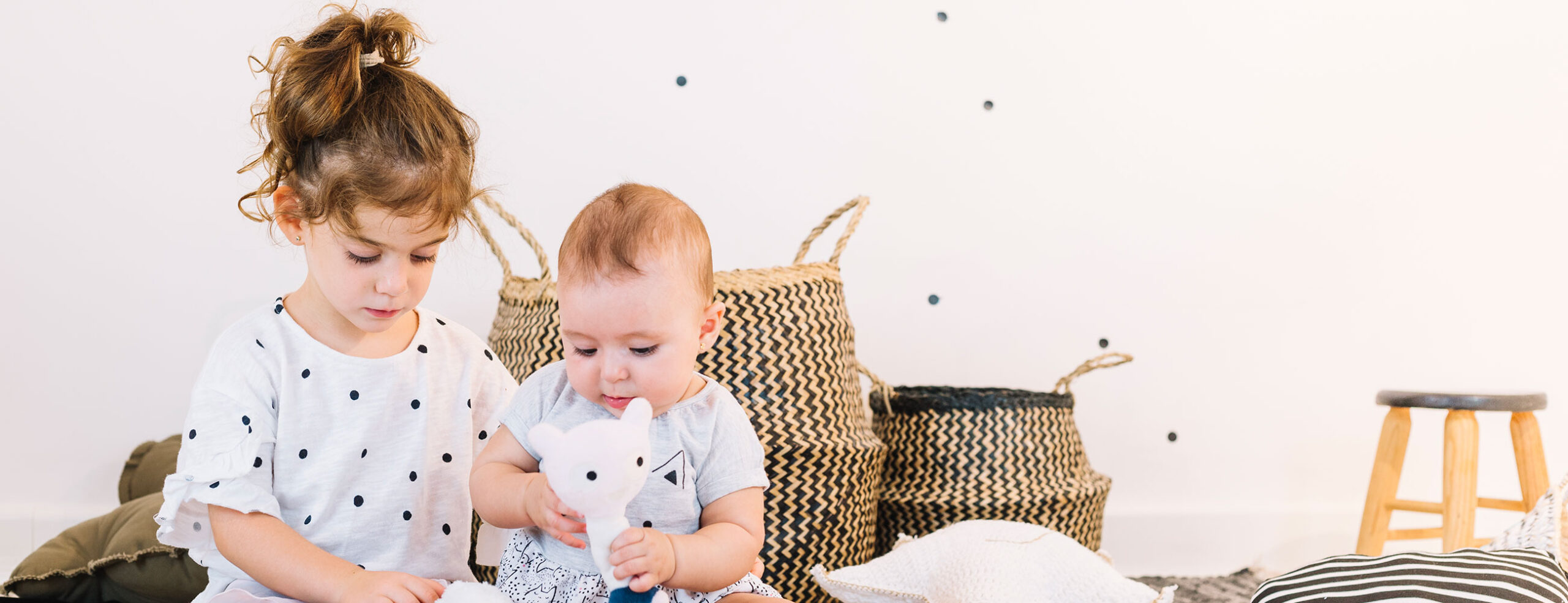 Mini Moments Shop -Mini Moments Shop MyLoveHoney Baby Clothing Shop Banner scaled 1